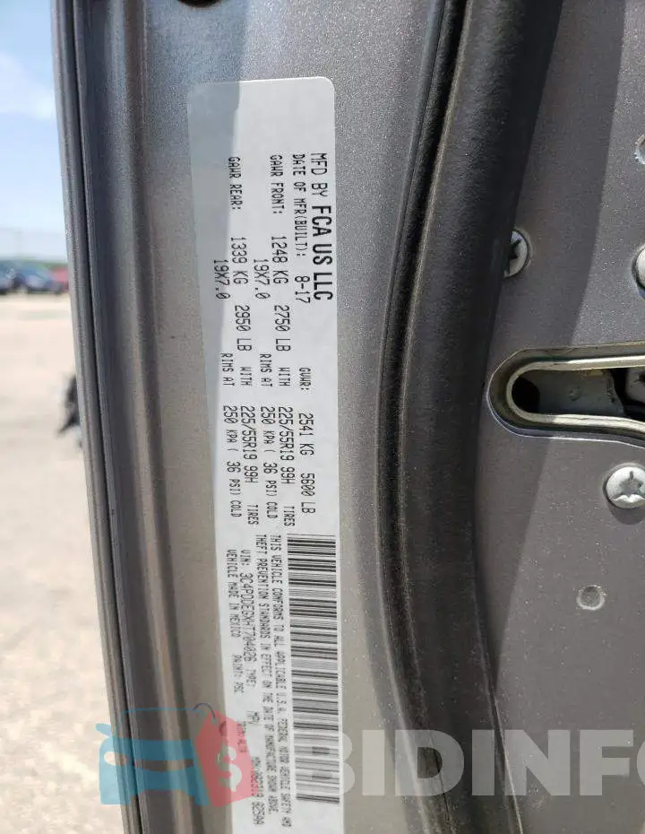 3C4PDDEGXHT704026 Photo# 10