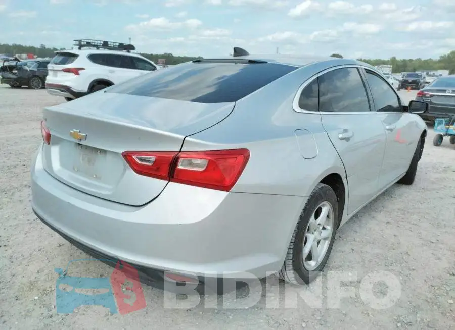 1G1ZB5ST0HF151671 Photo# 4