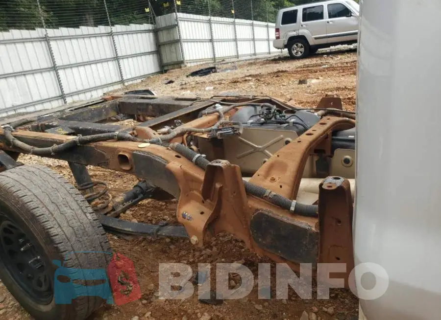 3GCNWAEF5MG316325 Photo# 9