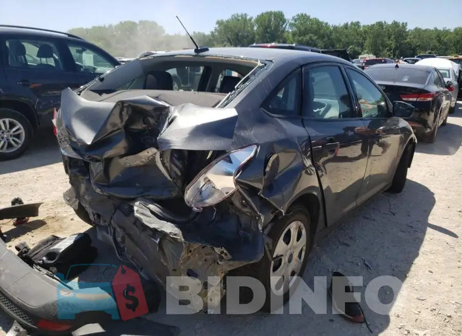 1FADP3E26GL398791 Photo# 4