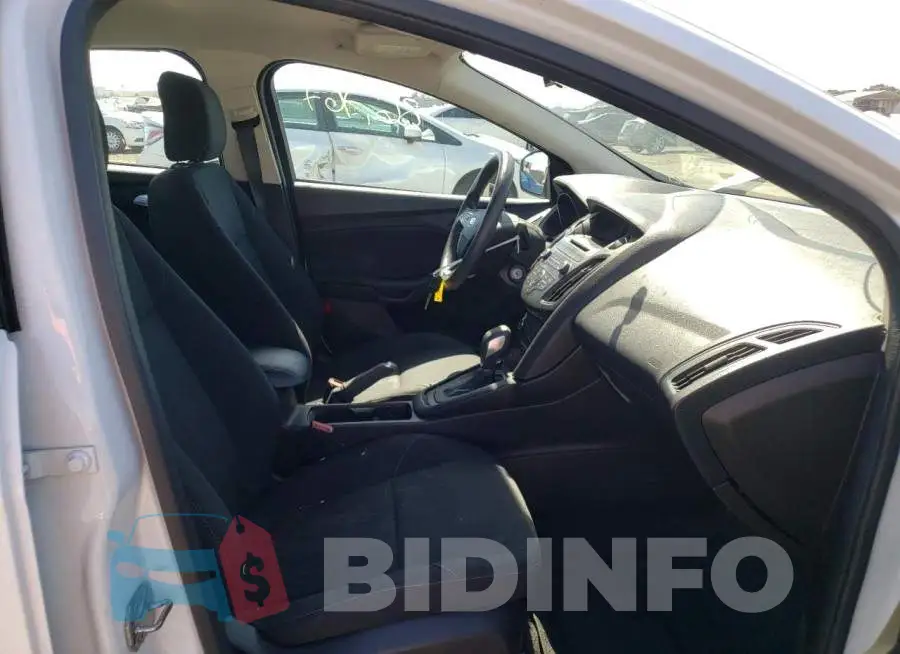 1FADP3F22HL217346 Photo# 5