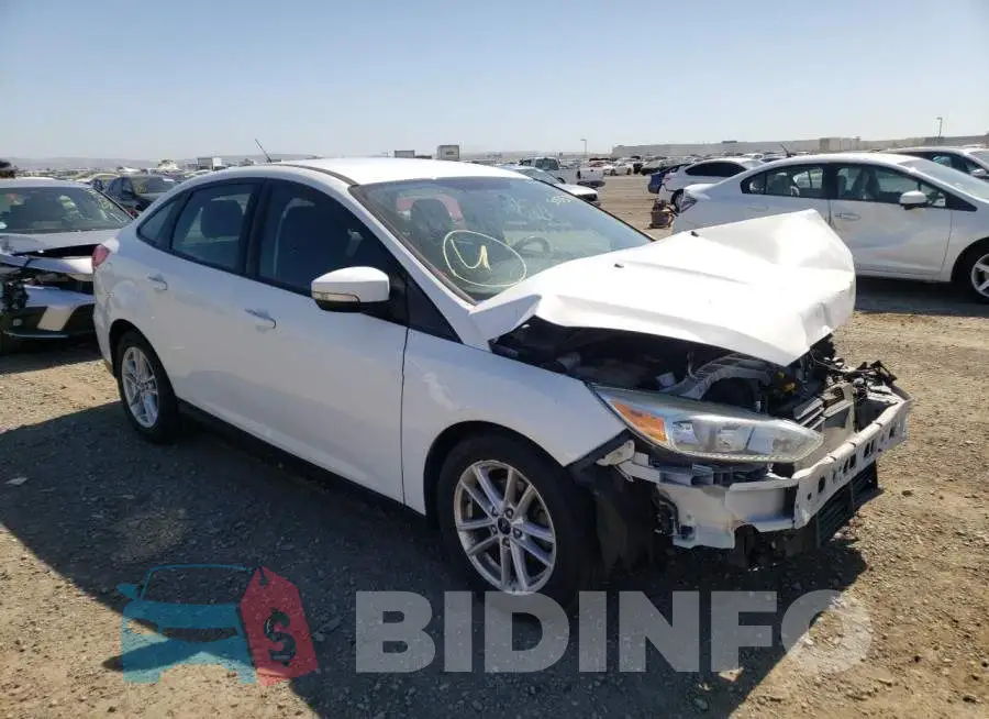 1FADP3F22HL217346 Photo# 1