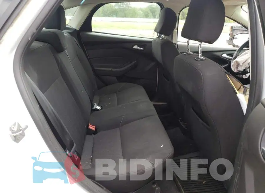 1FADP3F25GL358281 Photo# 6