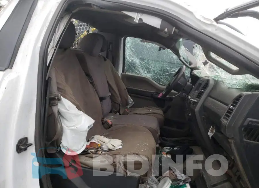 1FDBF2B61KEC70098 Photo# 5