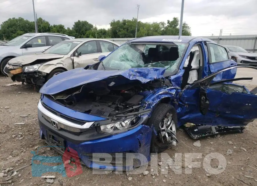 19XFC2F55HE010901 Photo# 2