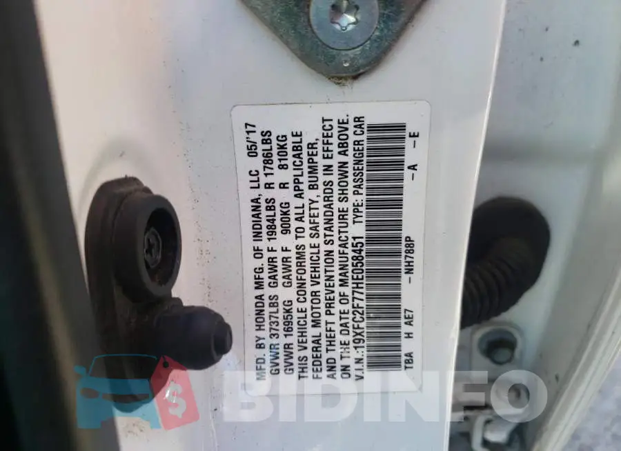 19XFC2F77HE058451 Photo# 10