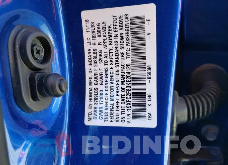 19XFC2F83KE204120 Photo# 10