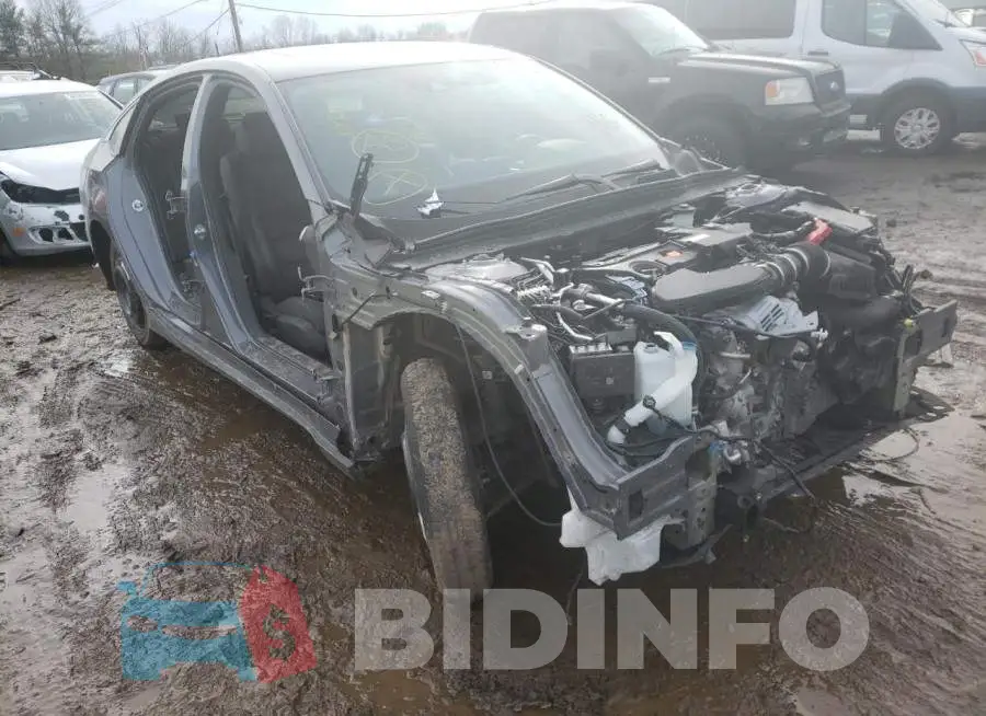 1HGCV2F30JA038434 Photo# 1