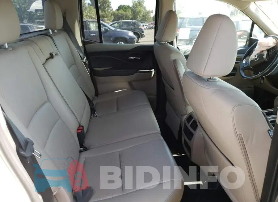 5FPYK2F68HB004693 Photo# 6