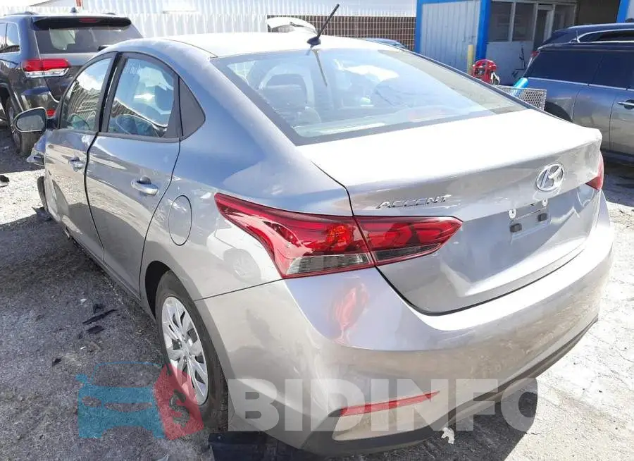 3KPC24A61ME144297 Photo# 3