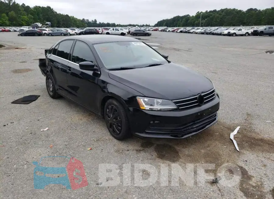 3VW2B7AJ2HM275281 Photo# 1