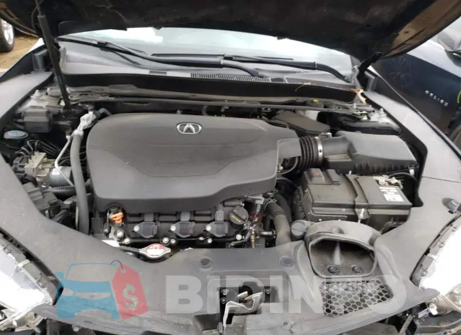 19UUB2F78JA001759 Photo# 7