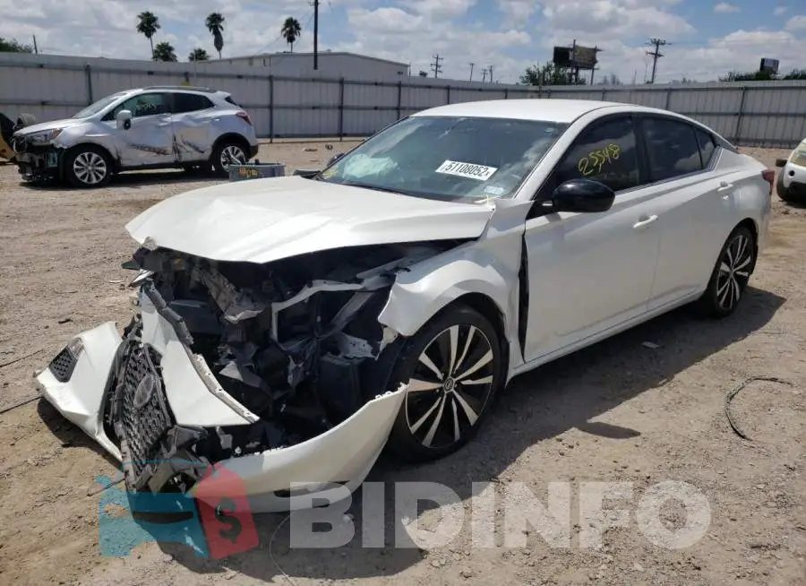 1N4BL4CV7KC254018 Photo# 2