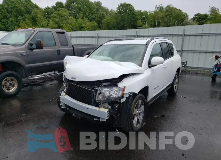 1C4NJDEB0HD167936 Photo# 2