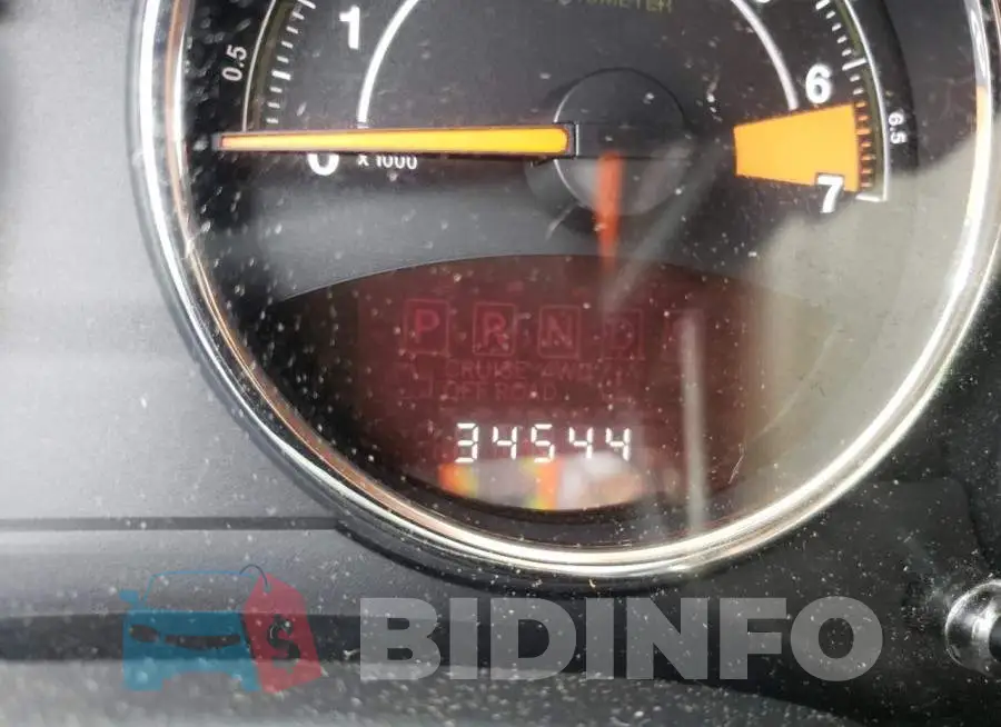 1C4NJDEB0HD167936 Photo# 8