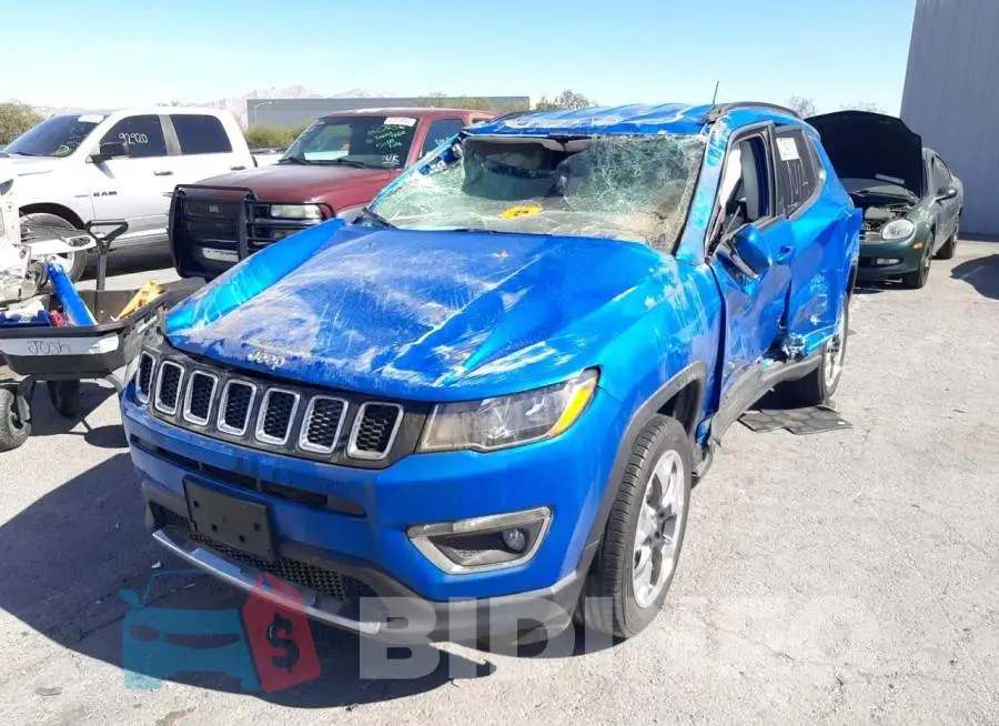 3C4NJDCB3LT185532 Photo# 2