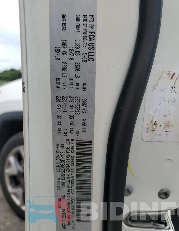 3C4NJDCB6KT790823 Photo# 10