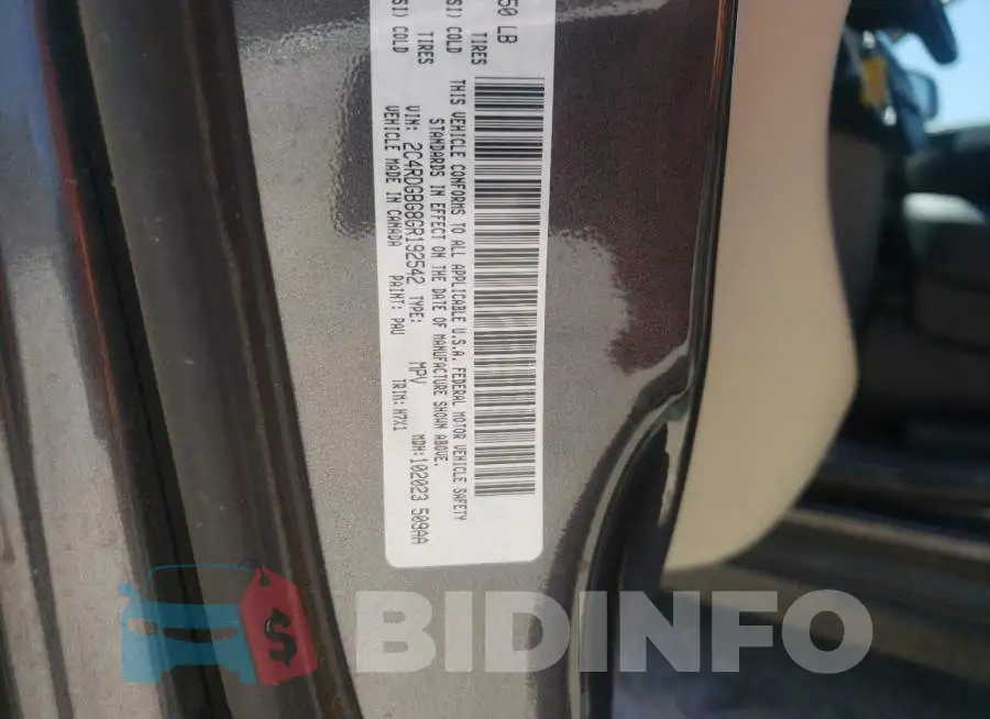 2C4RDGBG8GR192542 Photo# 10