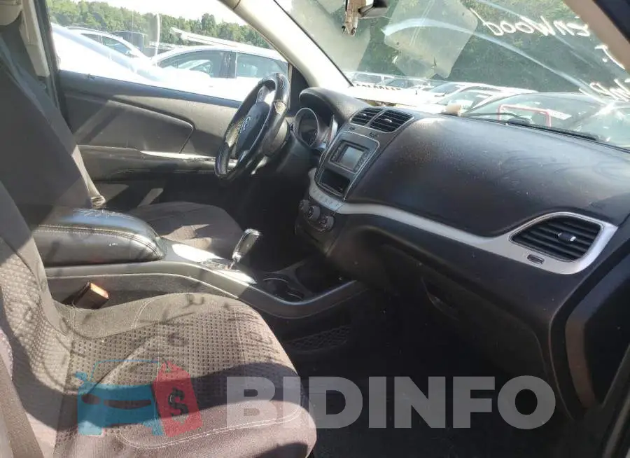 3C4PDCAB4HT573308 Photo# 5