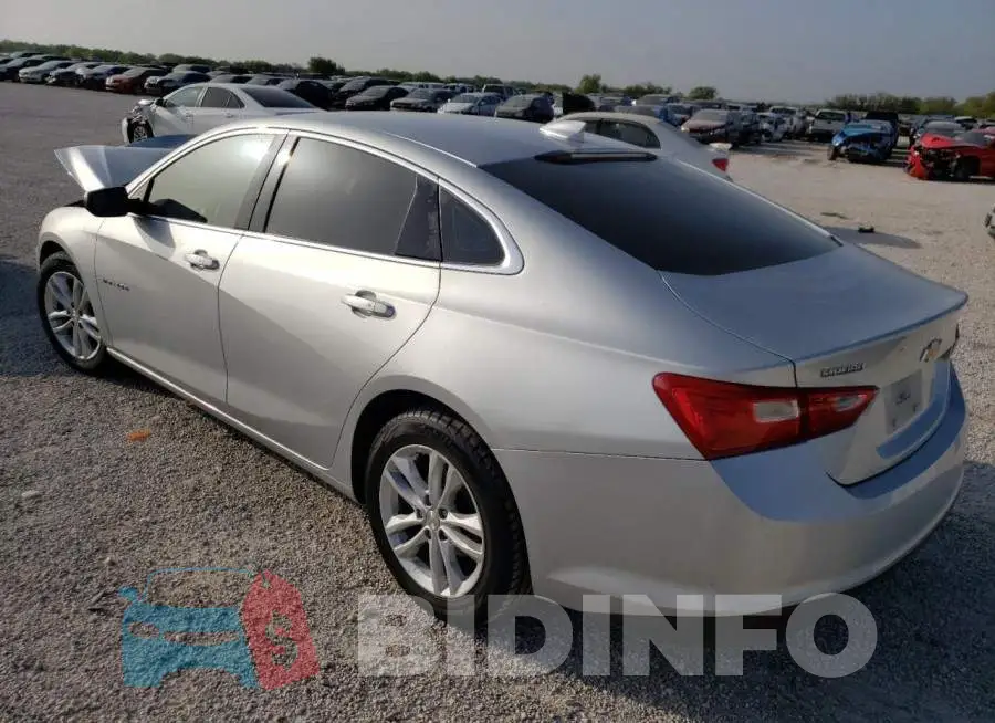 1G1ZD5ST4JF140513 Photo# 3
