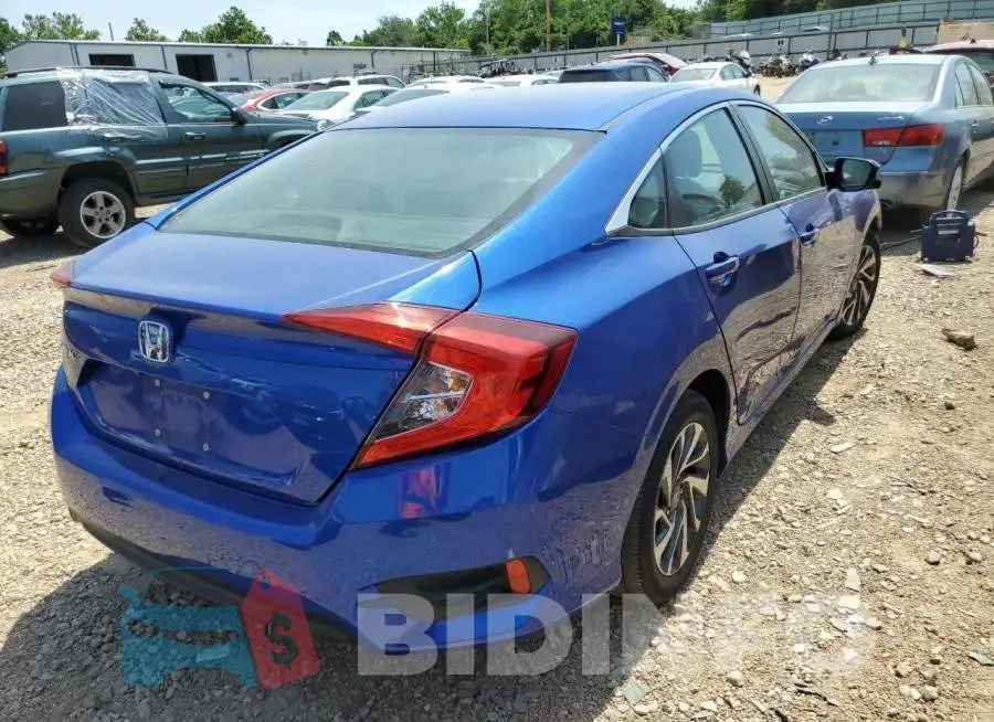 19XFC2F76GE091388 Photo# 4