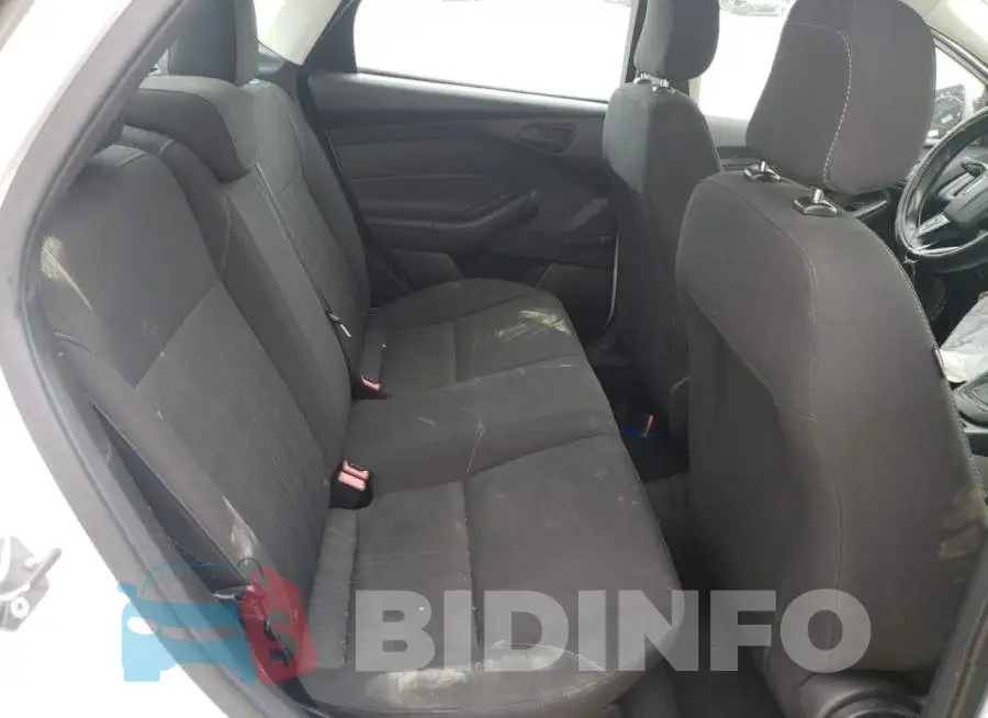 1FADP3E2XGL274233 Photo# 6