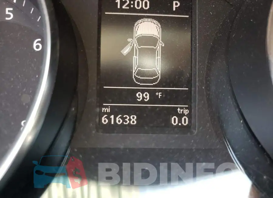 1VWDT7A36GC030099 Photo# 8