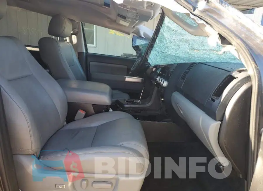 5TDBY5G14JS156814 Photo# 5