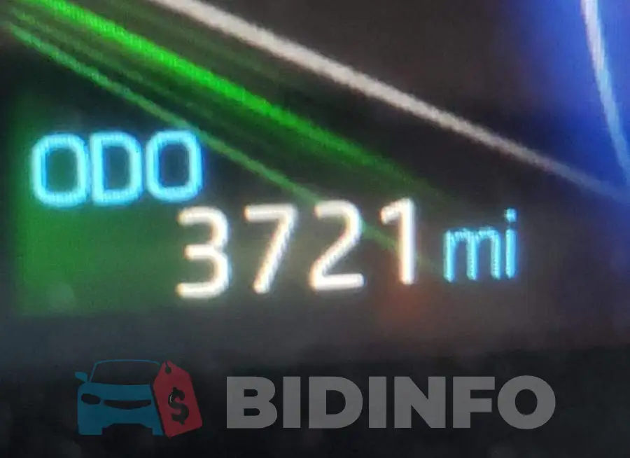 JTMEB3FV1ND082048 Photo# 8