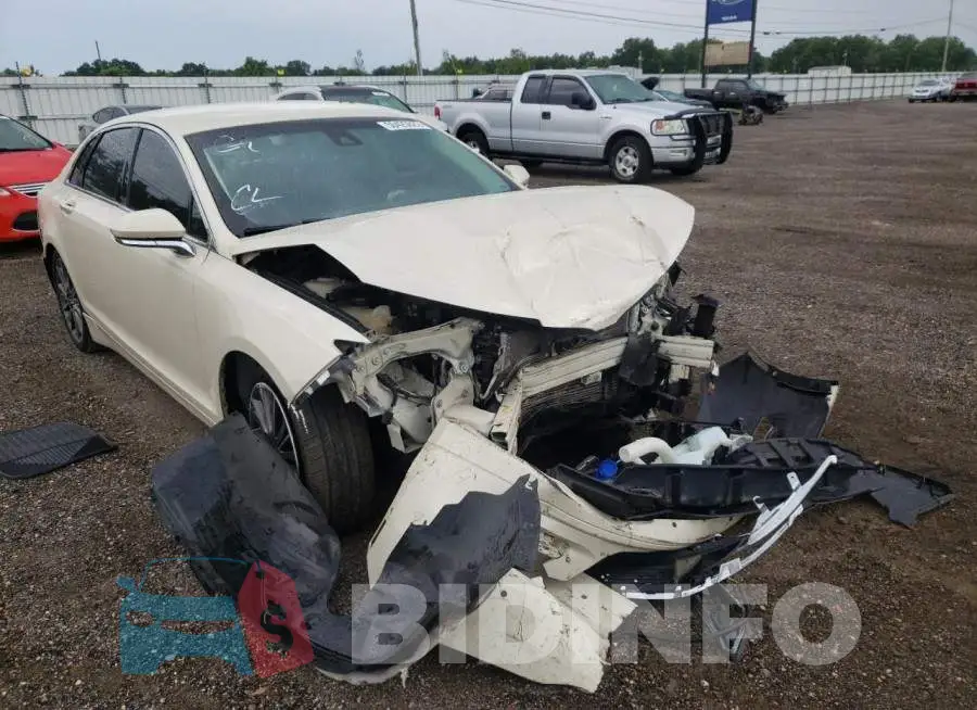 3LN6L2G9XGR610706 Photo# 1