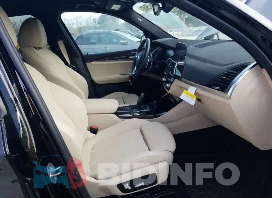 5UXTY3C01LLU70414 Photo# 5