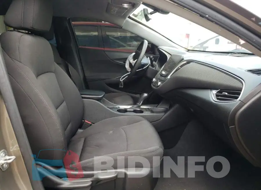 1G1ZD5ST2LF037853 Photo# 5