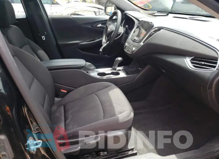 1G1ZD5ST9KF120484 Photo# 5