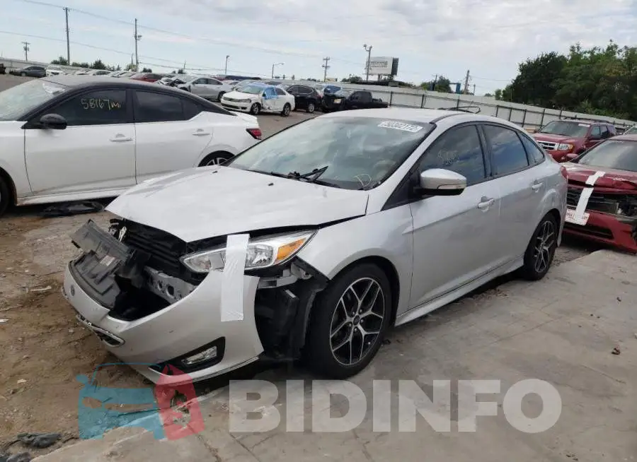 1FADP3F2XGL309819 Photo# 2