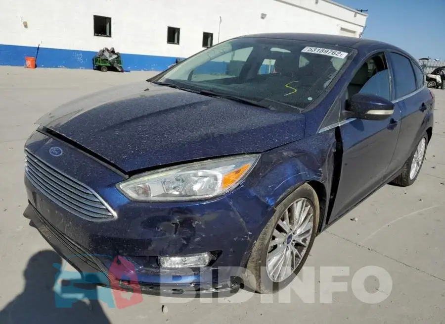 1FADP3N27GL339832 Photo# 2