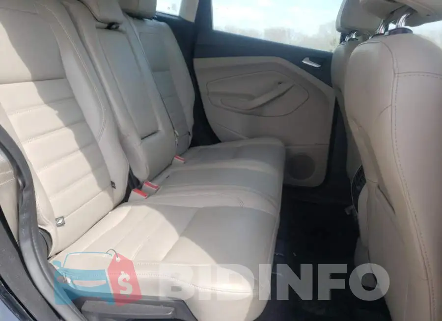 1FADP5AUXHL105432 Photo# 6