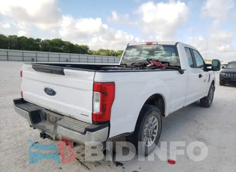 1FT7X2A64HEB35120 Photo# 4