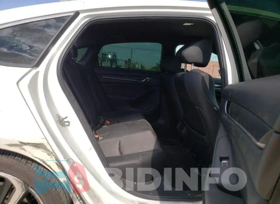 1HGCV1F3XLA056453 Photo# 6