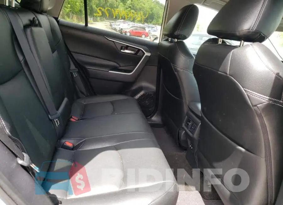2T3P1RFV2LC075383 Photo# 6