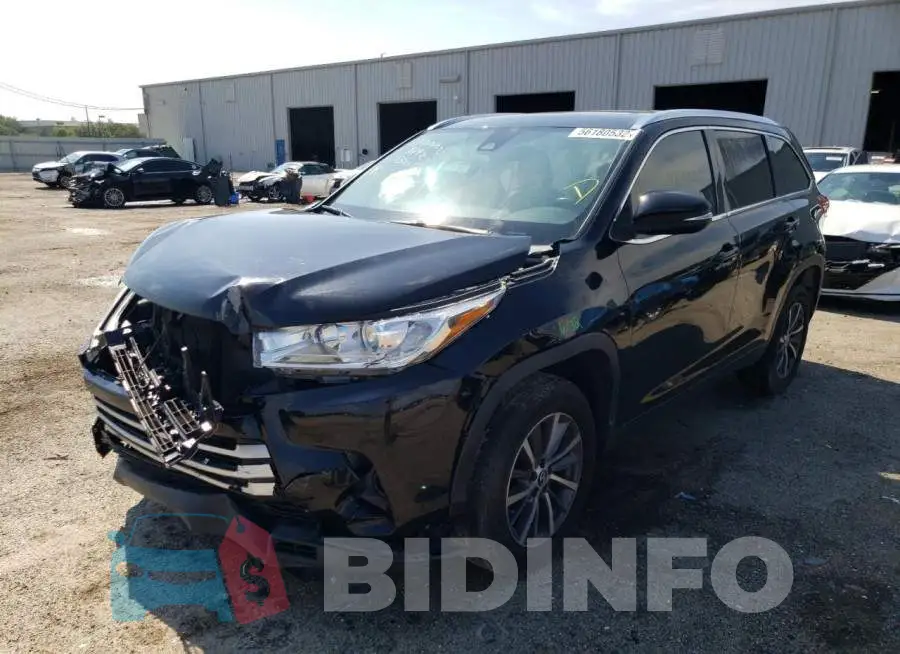 5TDKZRFH8KS558792 Photo# 2