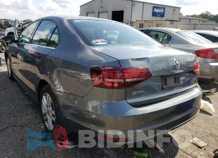 3VW2B7AJ8HM318411 Photo# 3