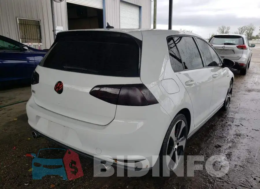 3VW5T7AU5HM068968 Photo# 4