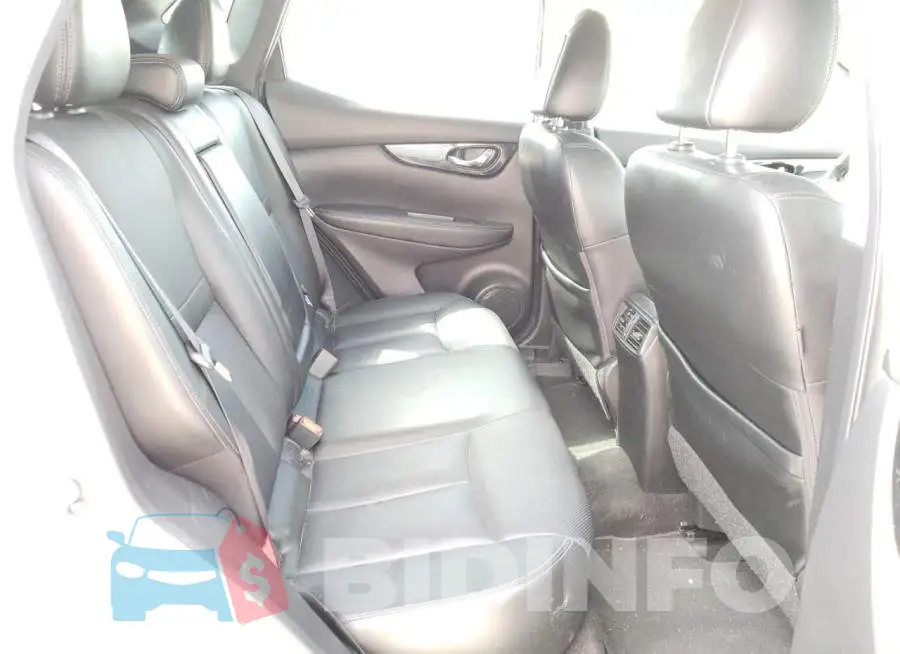 JN1BJ1CP2HW017897 Photo# 6