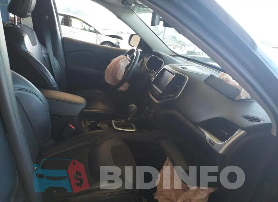 1C4PJLLB5JD573366 Photo# 5
