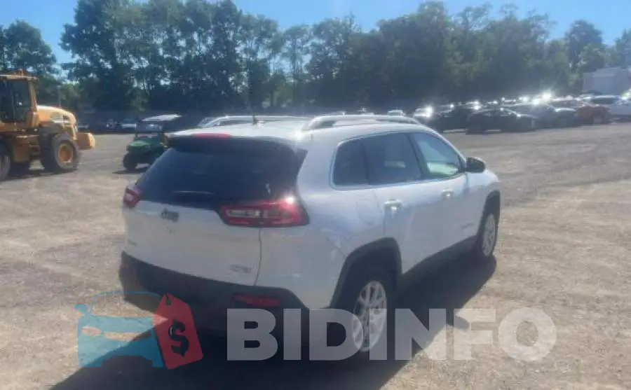 1C4PJMCB7JD601447 Photo# 4