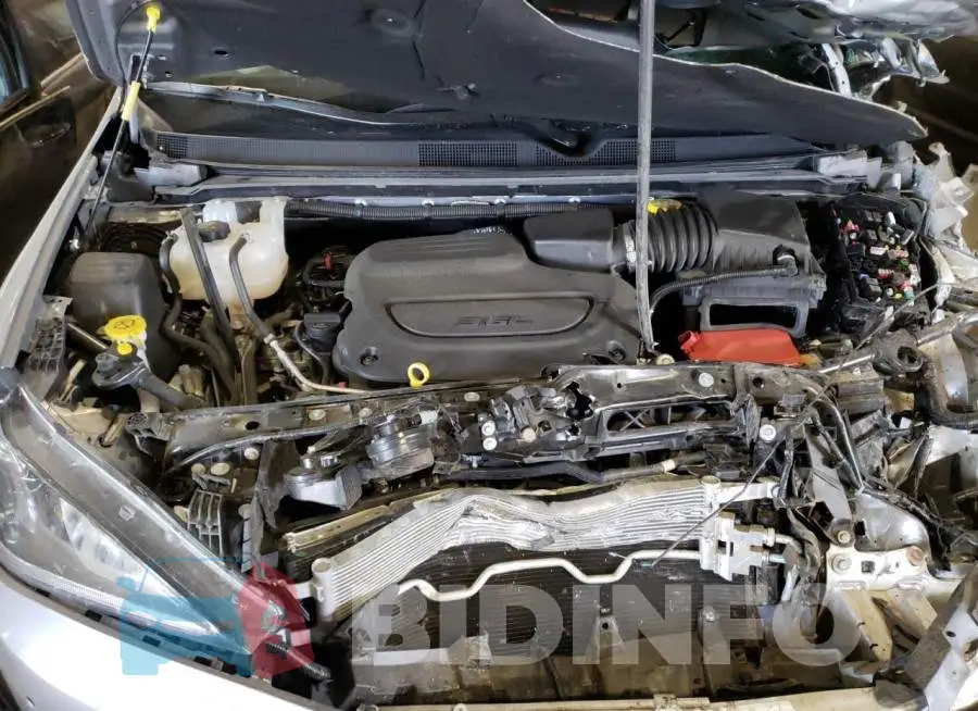 2C4RC3BG4LR263967 Photo# 7