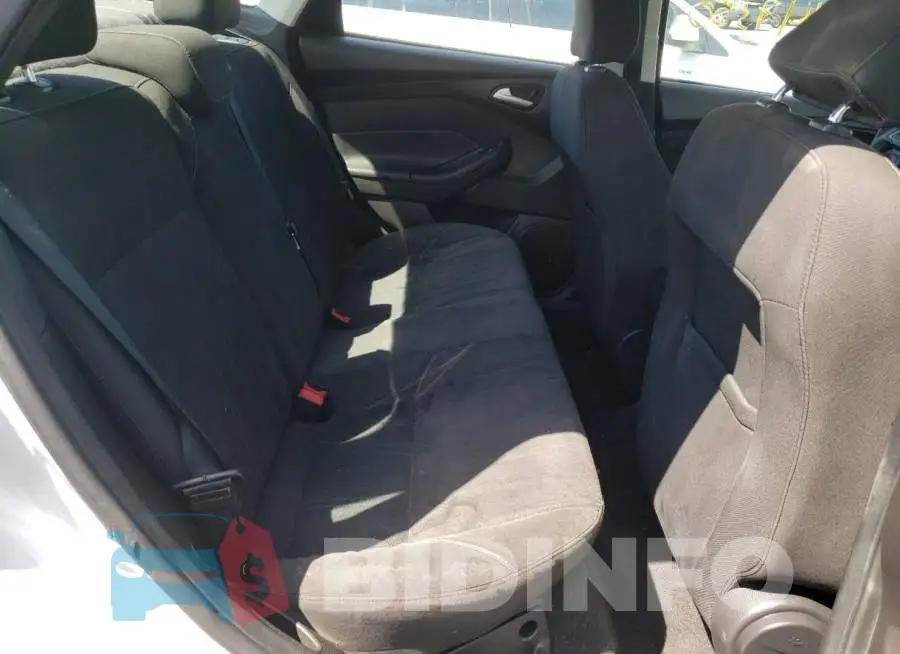 1FADP3FE5GL258076 Photo# 6