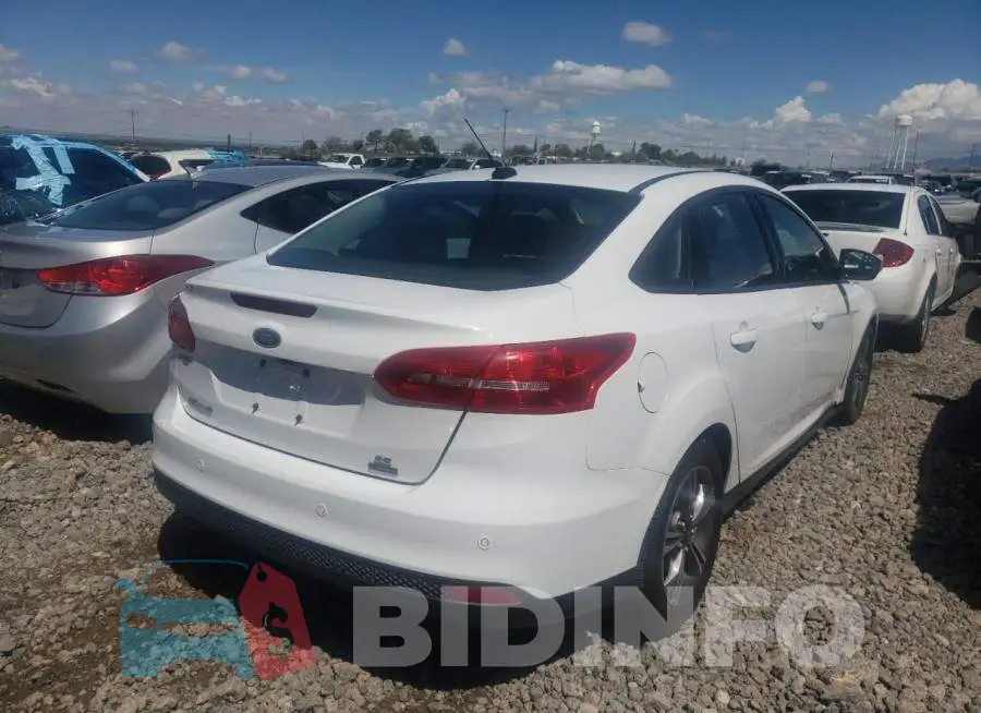 1FADP3FE5GL258076 Photo# 4