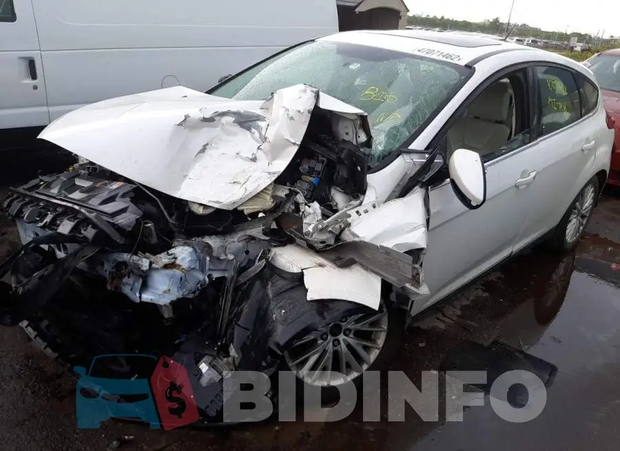1FADP3N2XJL325172 Photo# 2