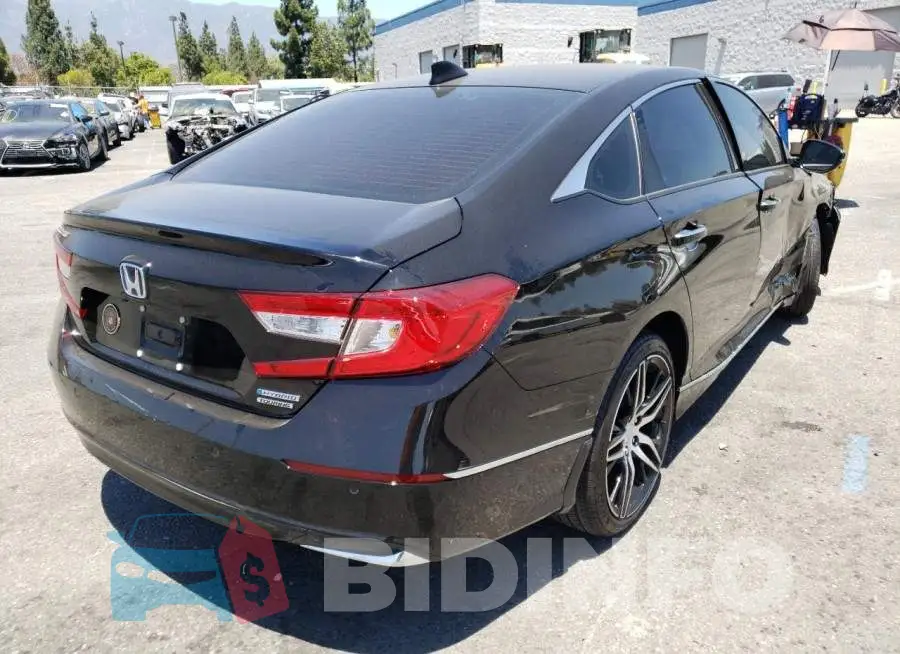1HGCV3F91MA022869 Photo# 4
